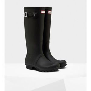NWT Hunter Boots size 8 Matte Black